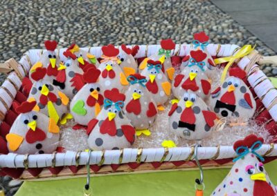 Le creazioni dei volontari della Fondazione Rota per la Pasqua 2023