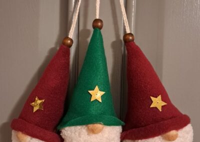Le creazioni dei volontari della Fondazione Rota per il Natale 2023